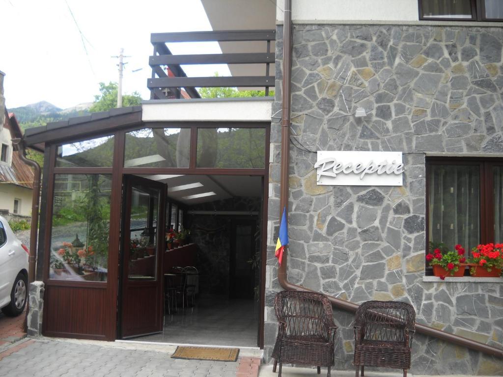 锡纳亚西尔维娅公寓酒店 外观 照片